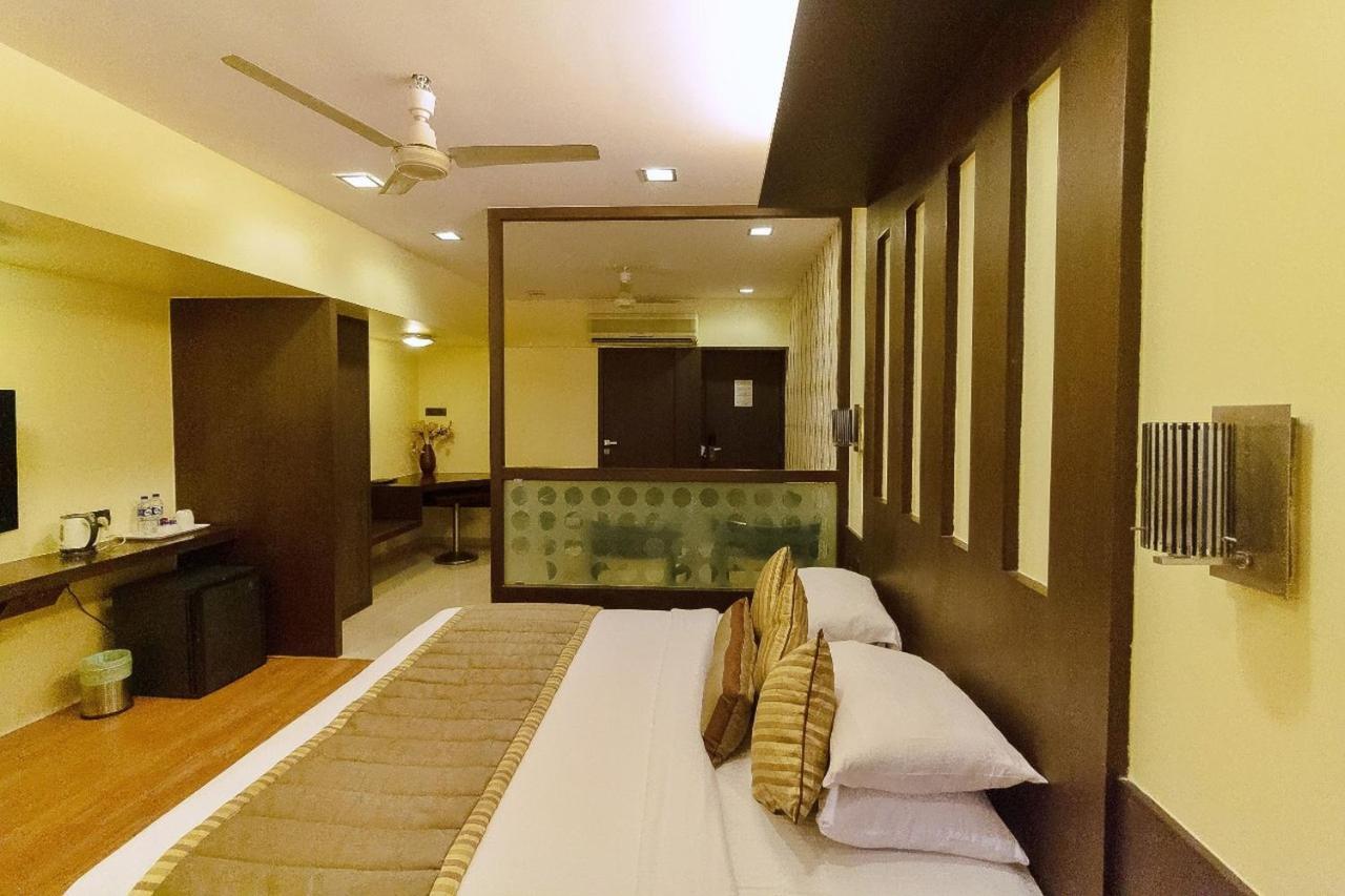 Hotel Silver Bombay